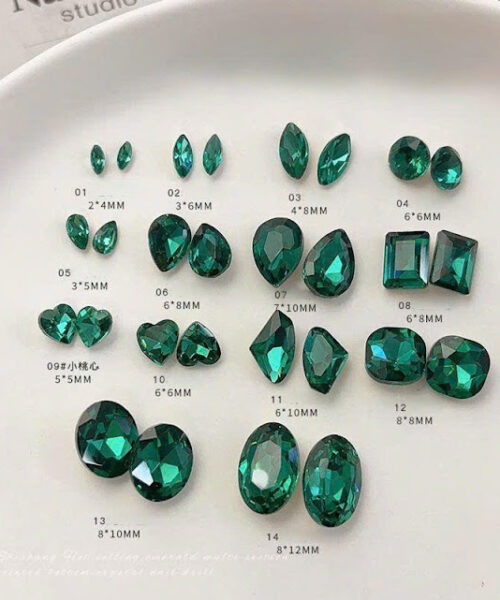 Đá đính móng emerald đa hình cao cấp