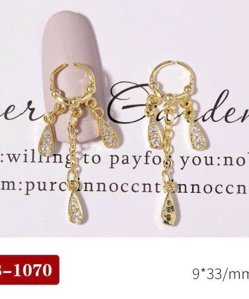 Charm viền kim đính móng